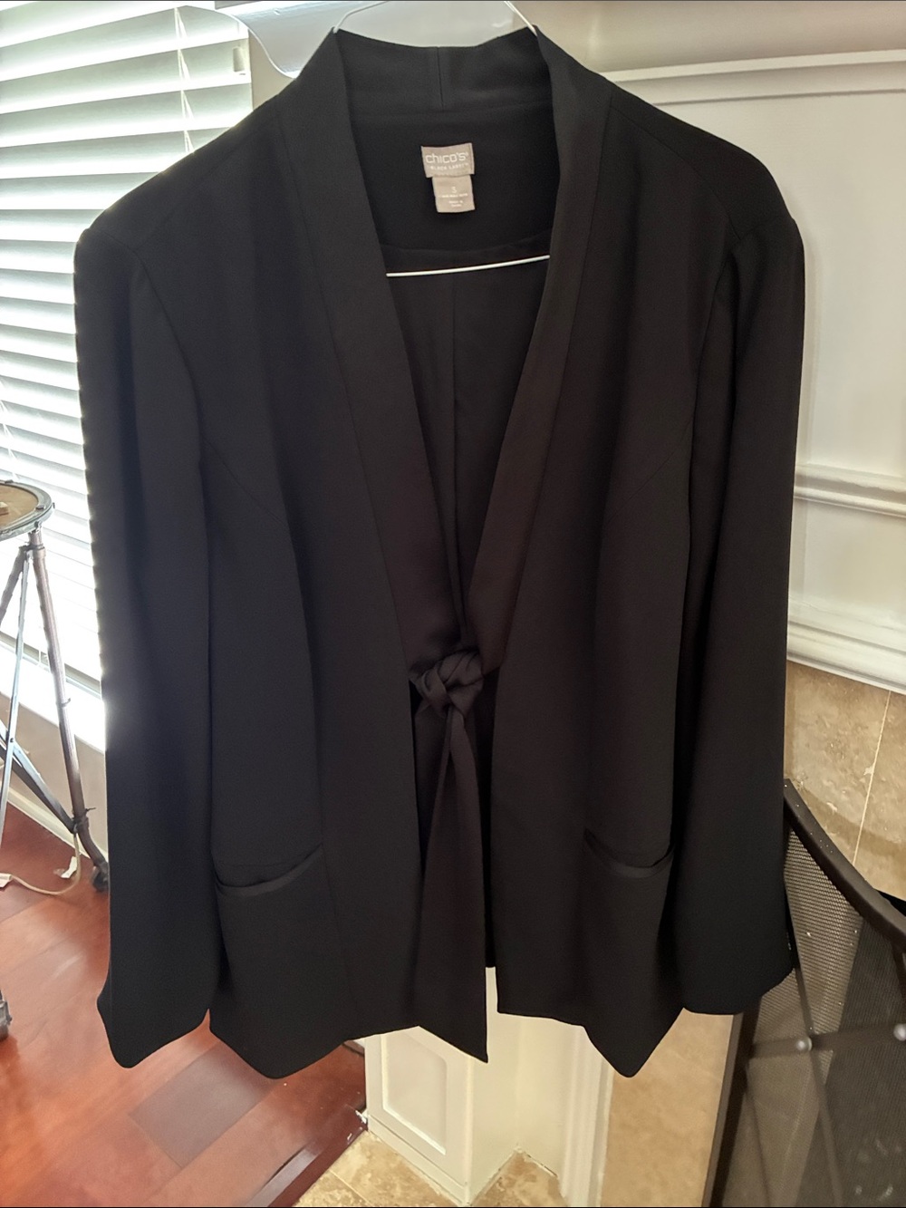 Chico’s Women's Black Tie-Front Jacket - Blazer size 3 XL - Picture 3 of 7